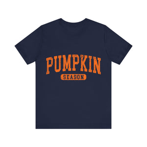 Cozy Pumpkin Season Graphic Tee – Perfect Fall Shirt for Autumn Lovers