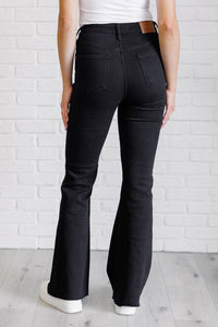 Judy Blue High Rise Control Top Flare Jeans in Black