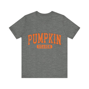 Cozy Pumpkin Season Graphic Tee – Perfect Fall Shirt for Autumn Lovers