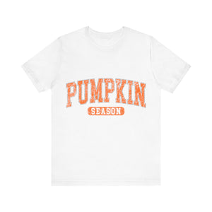 Cozy Pumpkin Season Graphic Tee – Perfect Fall Shirt for Autumn Lovers