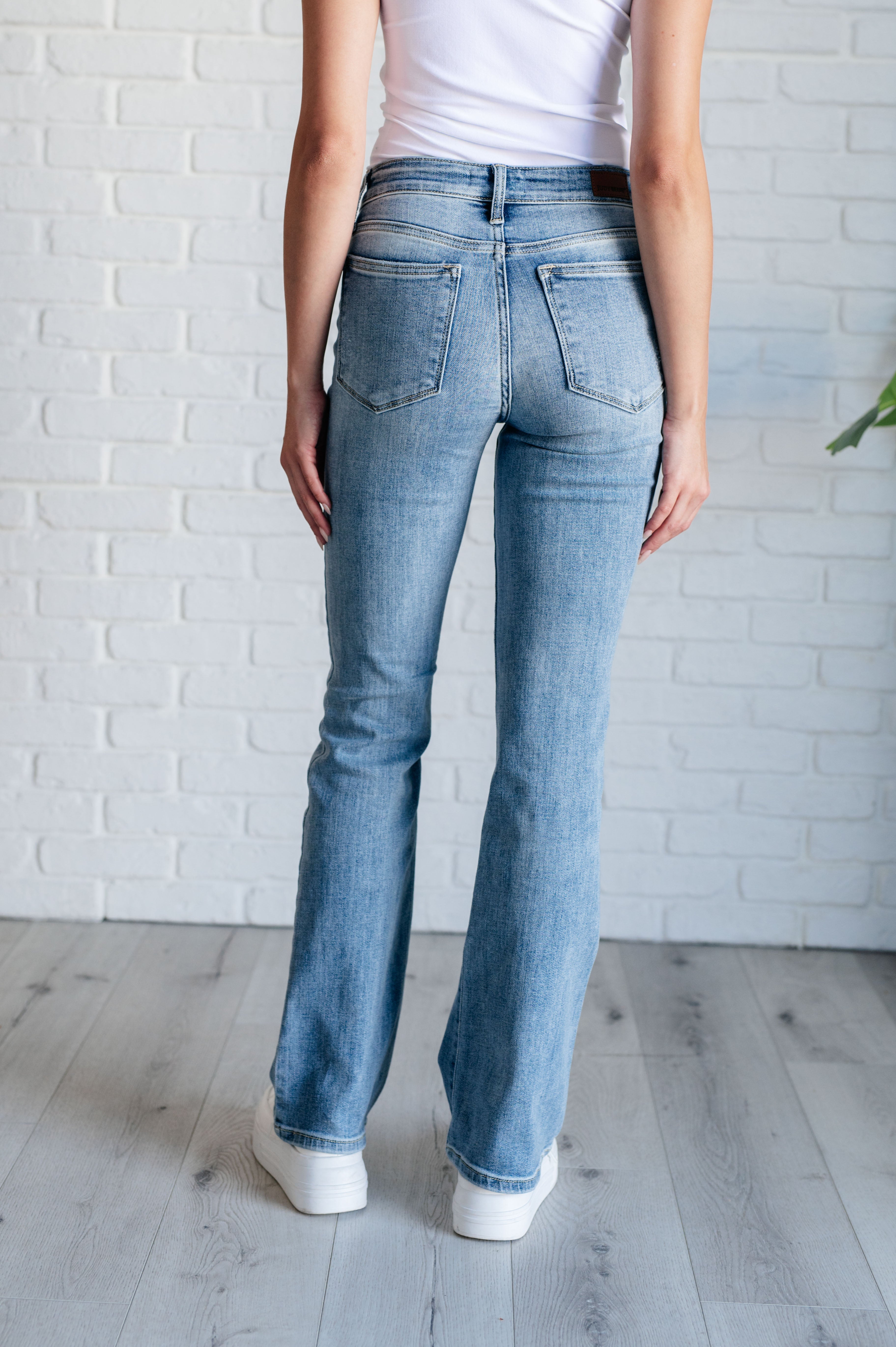 Judy Blue Mid Rise Clean Bootcut Jeans