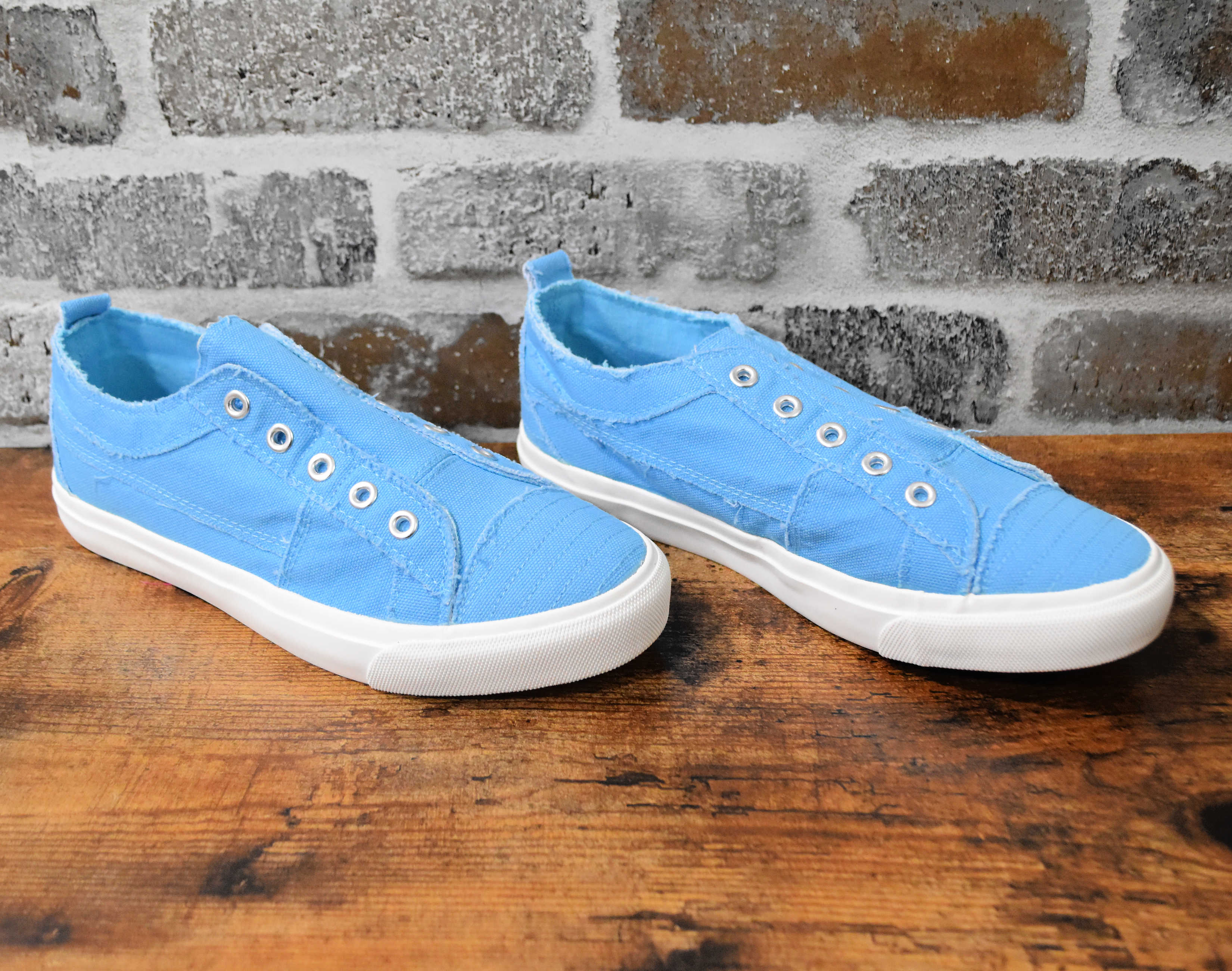 Corkys Babalu Periwinkle Fashion Sneakers