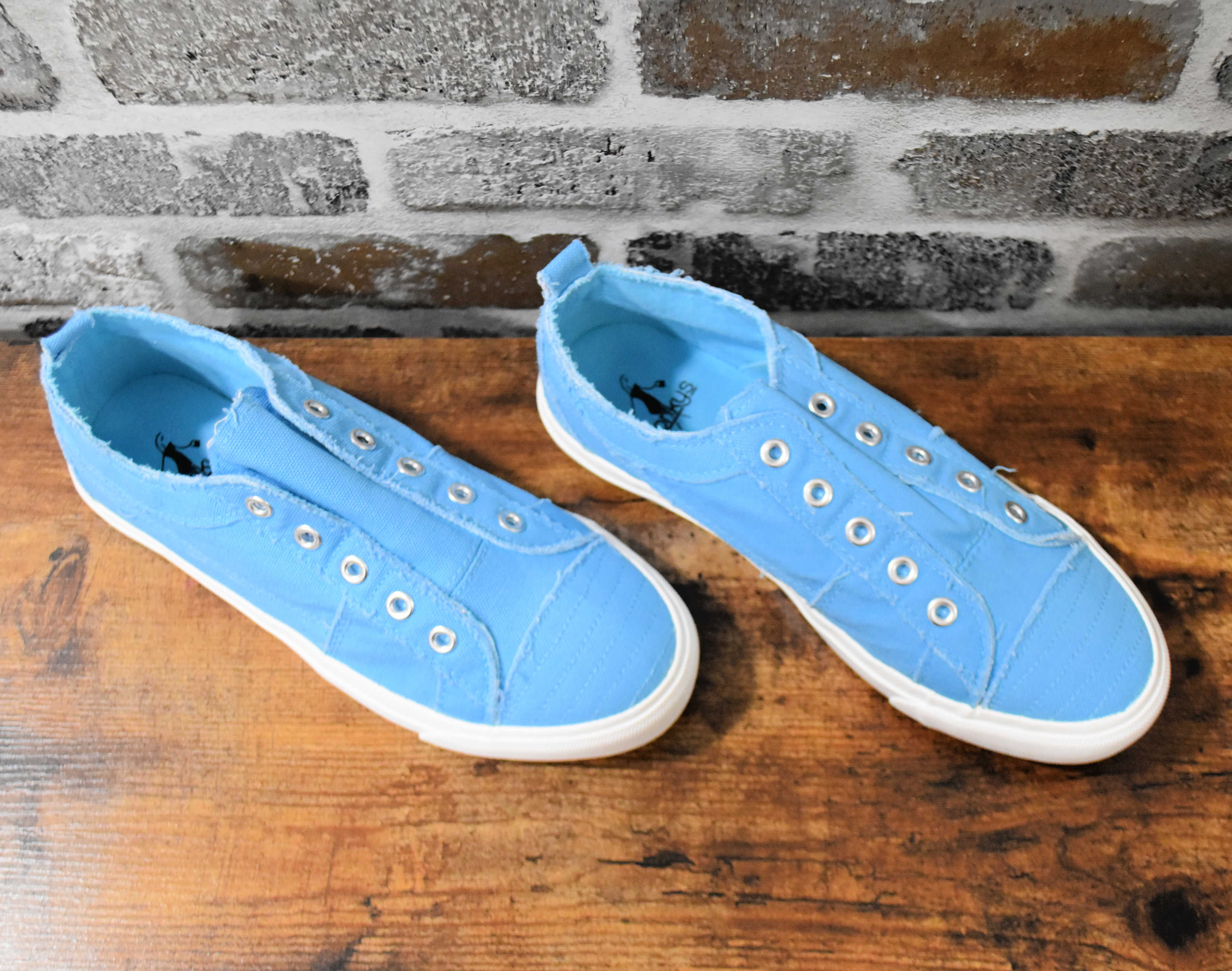 Corkys Babalu Periwinkle Fashion Sneakers