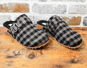 Very G Gypsy Jazz Granola Black Grey Slip-On Shoes