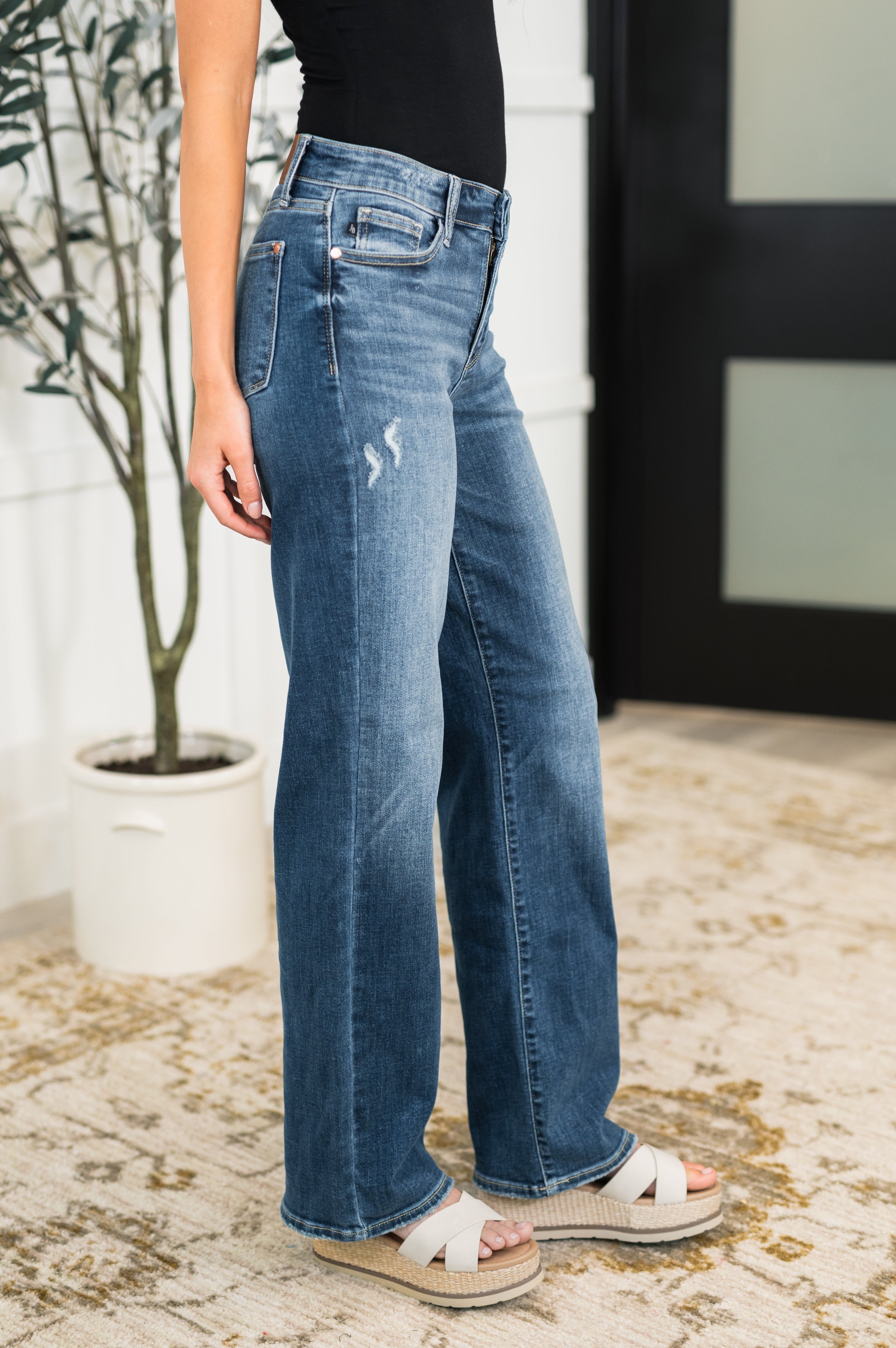 Judy Blue High Rise 90's Straight Leg Jeans