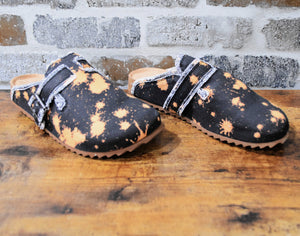 Very G Gypsy Jazz Black Picnic Slip-On Shoes