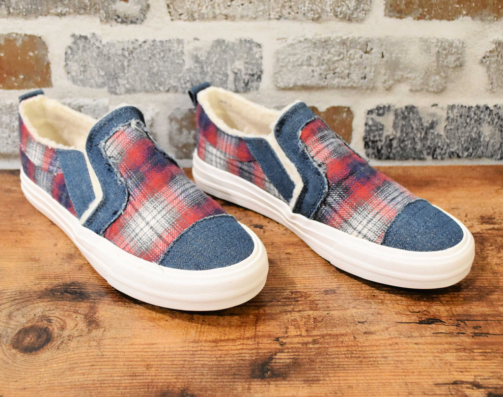 Very G Gypsy Jazz Navy/Red Sandy Fashion Sneaker