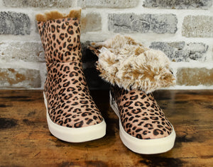 Very G Leopard Plusher Booties