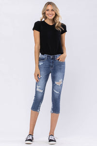 Judy Blue Heavy Sanded Destroyed Skinny Capris Style 82269