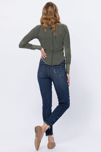 Judy Blue Destroyed Relaxed Fit Jeans Style 88304