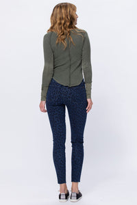 Judy Blue Cheetah Print Mid-Rise Skinny Jeans Style 88310