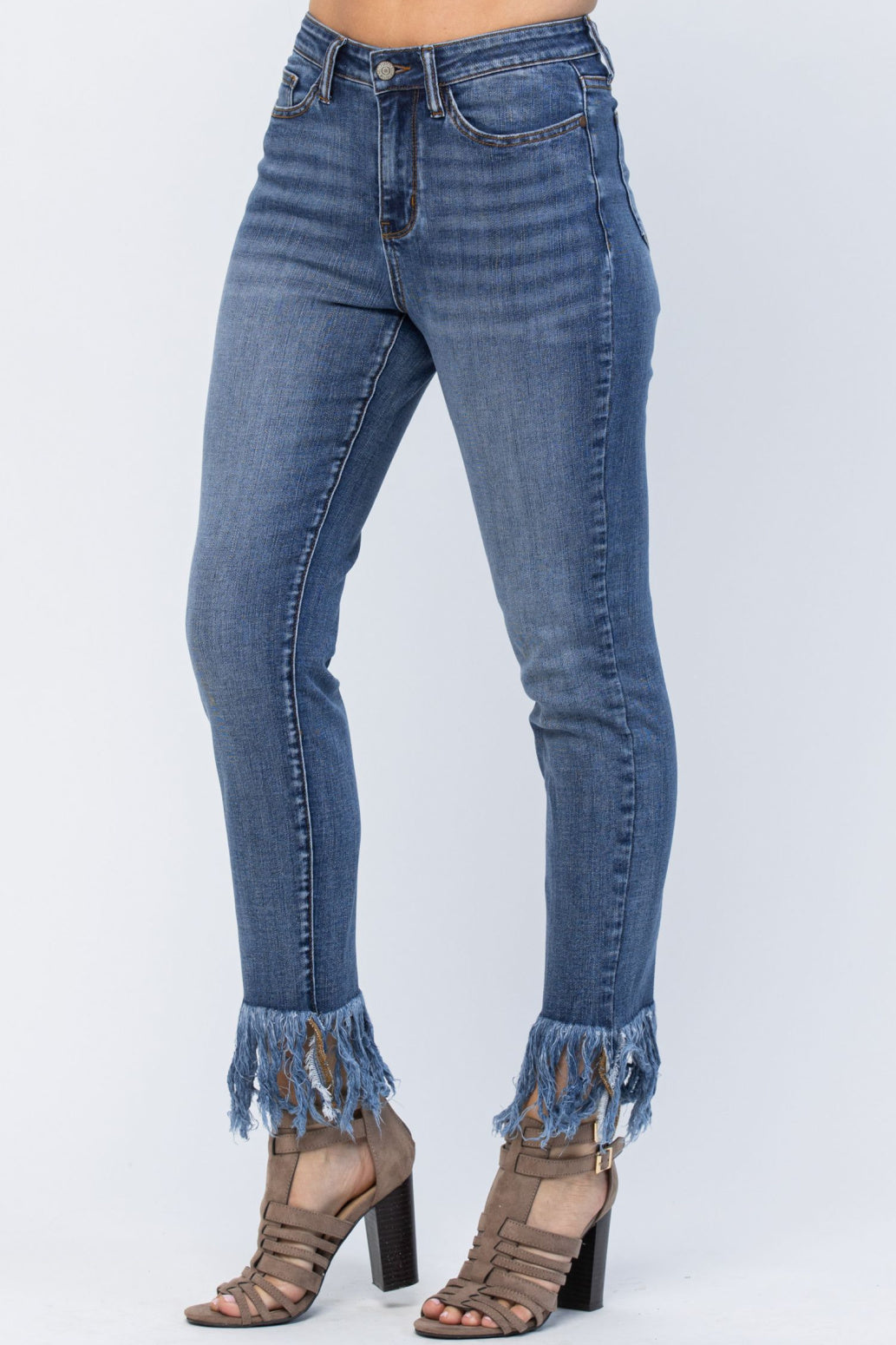 Judy Blue High Rise Frayed Hem Relaxed Fit Jeans Style 88458