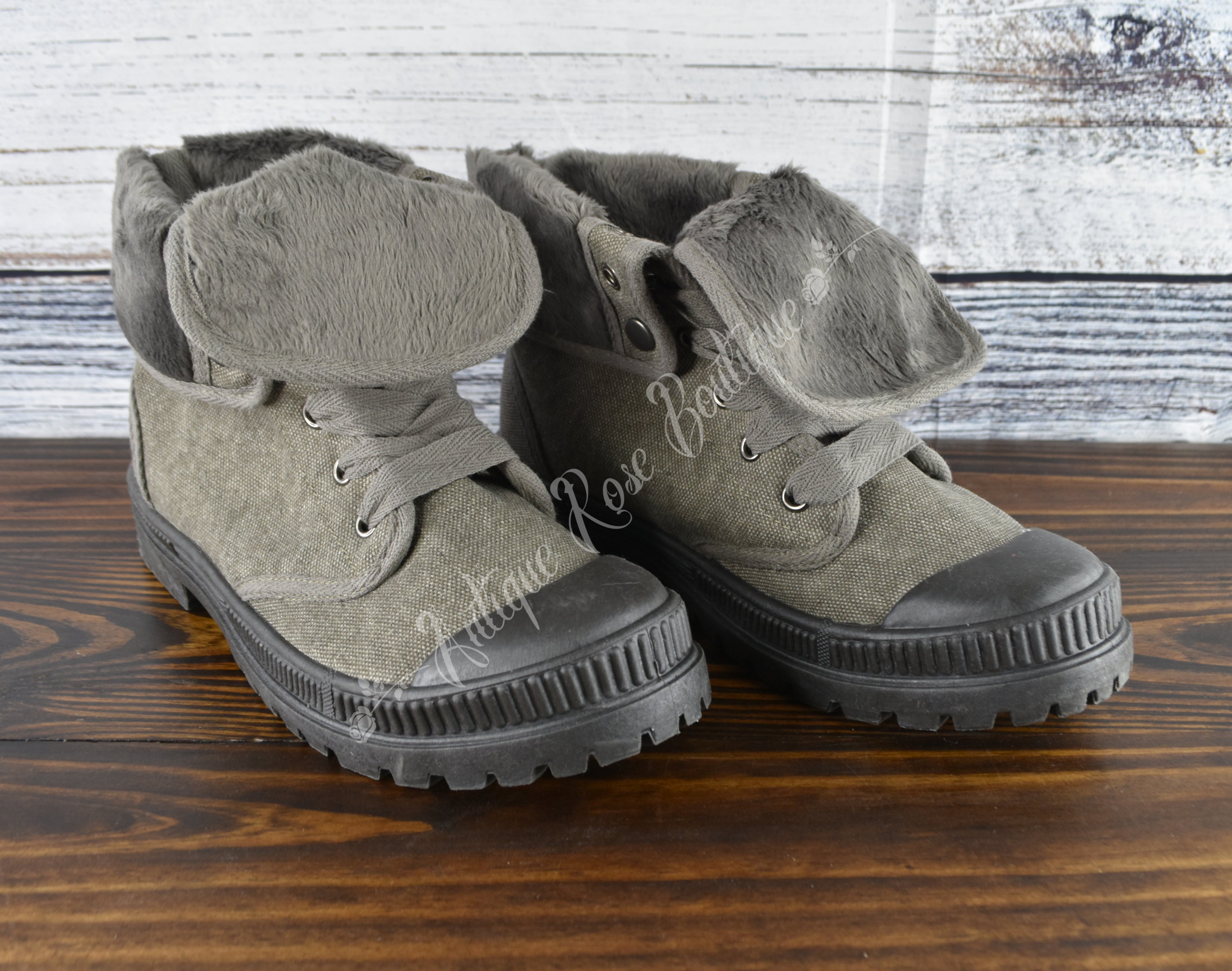 Very G In Charge Canvas Grey Boot