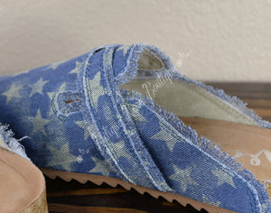 Very G Gypsy Jazz Blue Picnic Slip-On Shoes