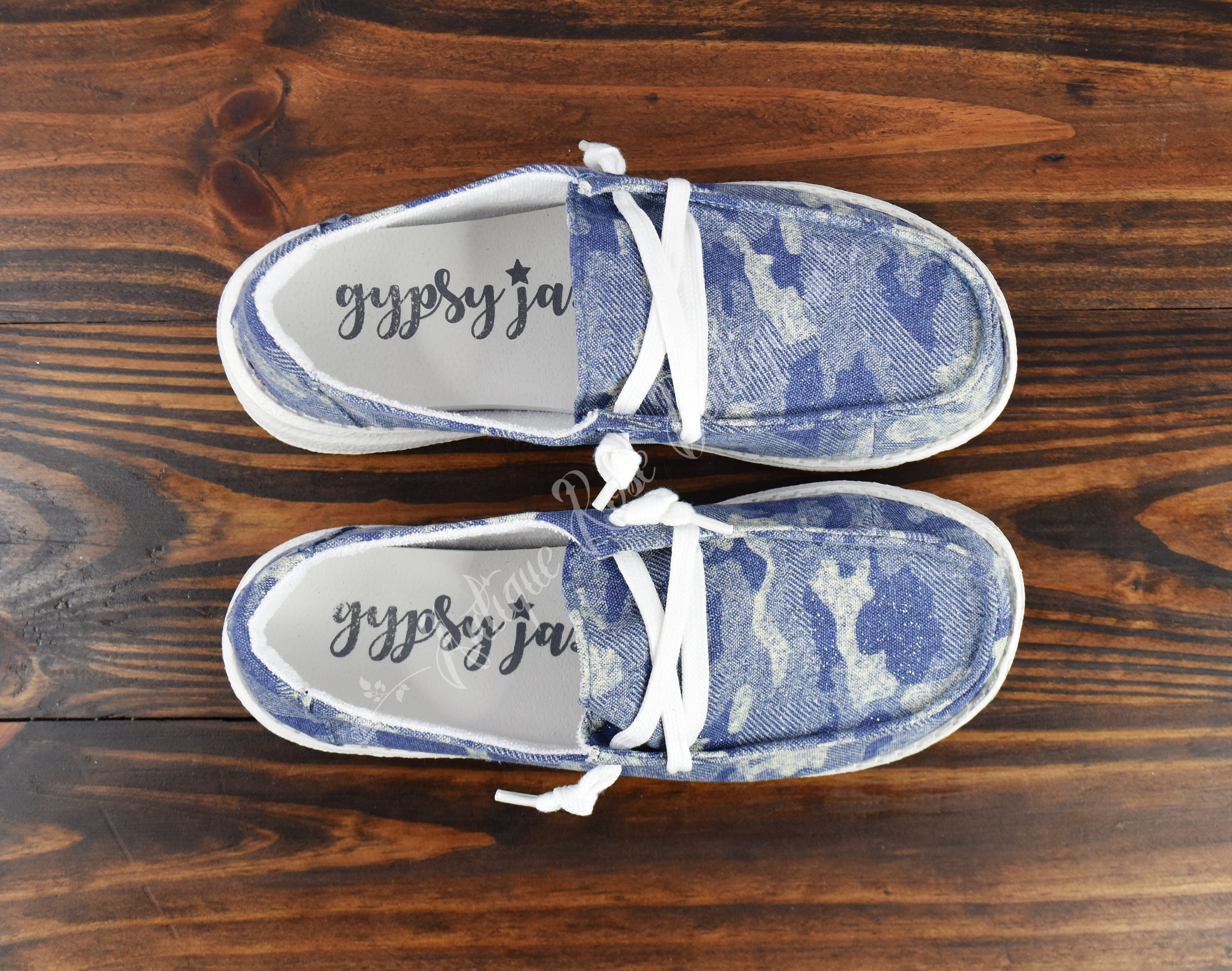 Very G Gypsy Jazz Blue Sana Fashion Sneakers